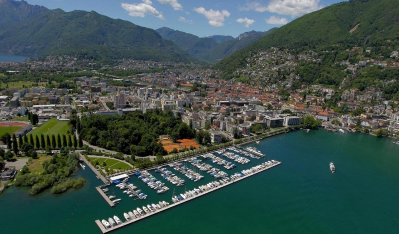 Lungolago Rosso Apartment Locarno Bagian luar foto