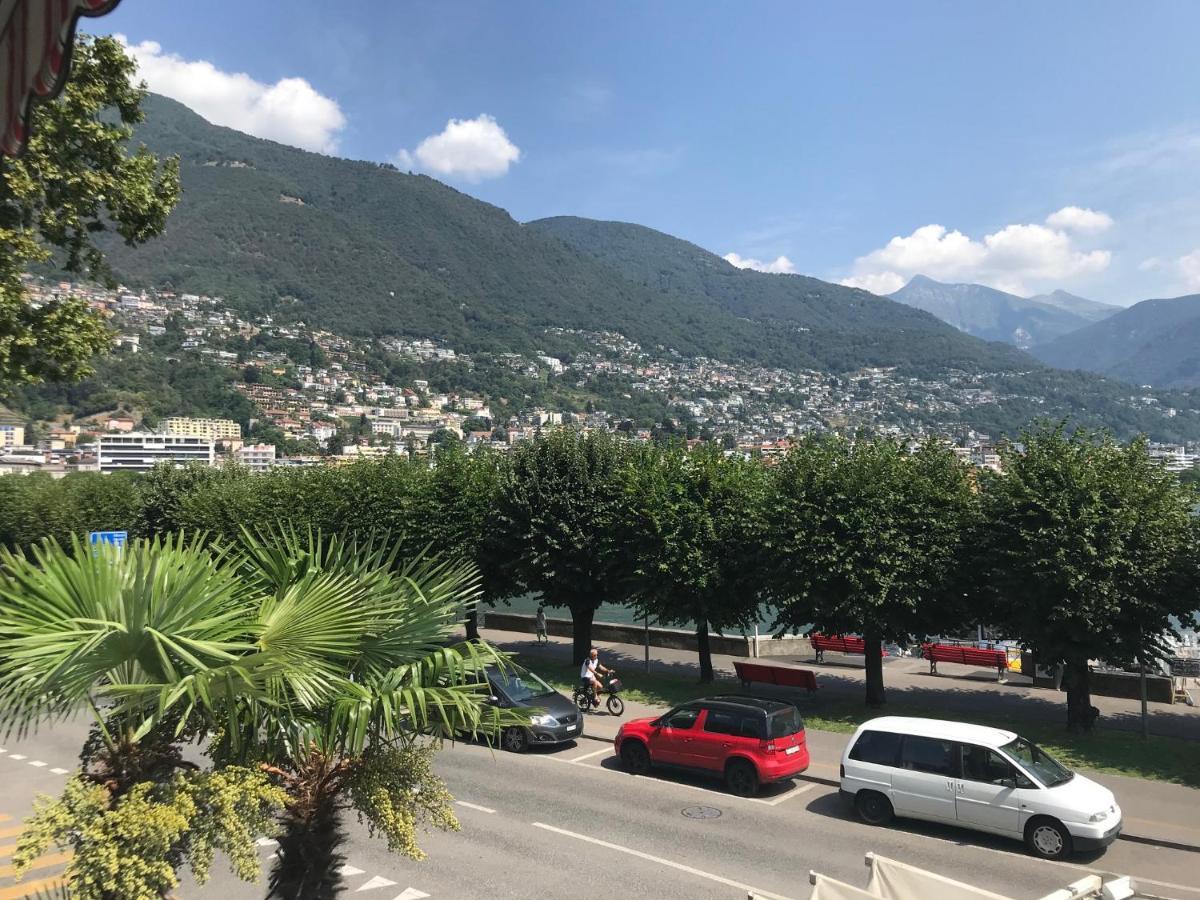 Lungolago Rosso Locarno Bagian luar foto